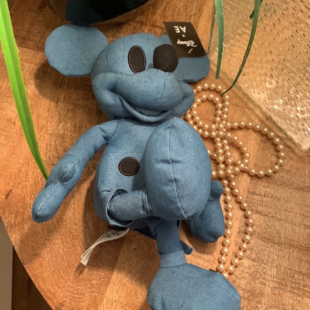 American Eagle Mickey